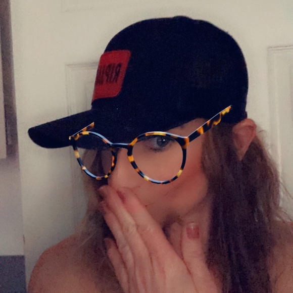 Meet your Posher, Erica - Picture 11 of 17